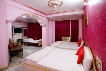 Hotel Shri Ram International